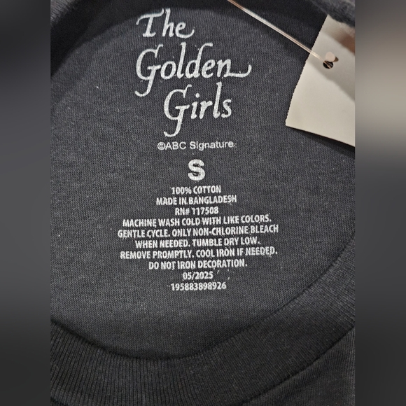 The Golden Girls Box Graphic Mens T-shirt In Size Small. New! - Picture 3 of 3